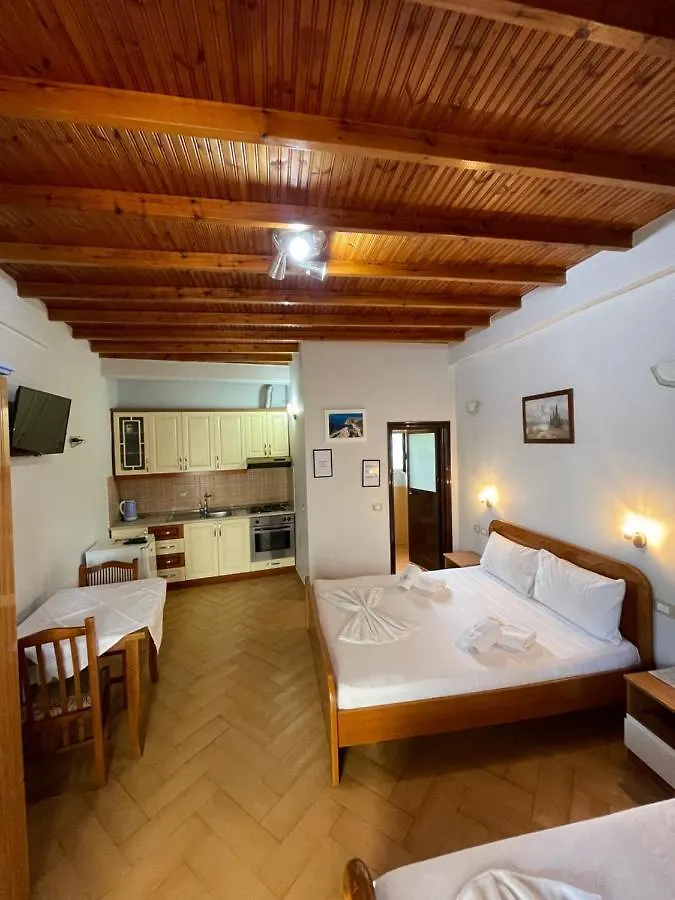 Vila Rias Wlora Pensjonat